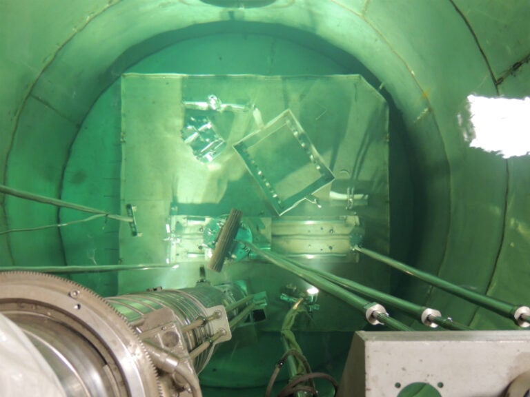 TerraPower announces nuclear reactor with molten salt power storage