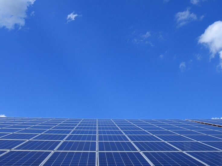 Canadian Solar sells ownership stake in Hays and Jenner solar projects
