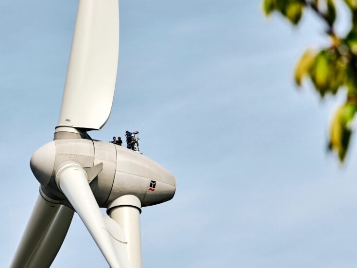 Vertical turbines to boost the efficiency of wind farms