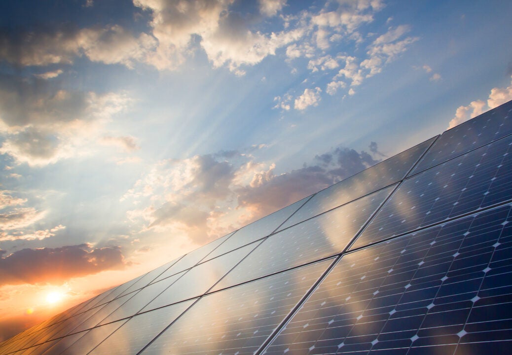Top tweets in solar power August 2021