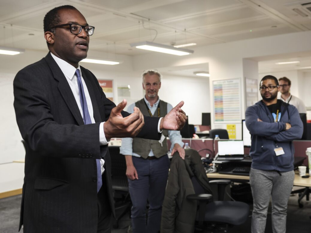 Kwasi Kwarteng speaking at business department hub.
