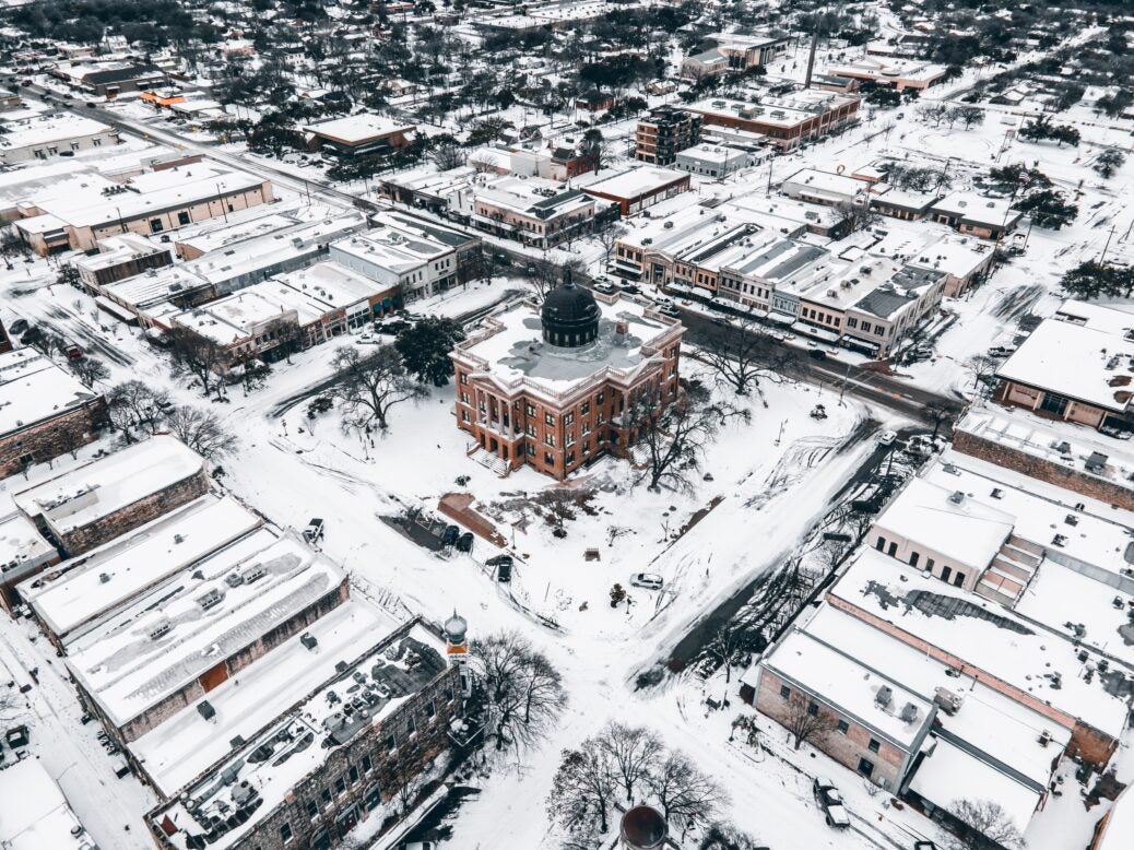 Snowy Texas courthouse in Edmondson