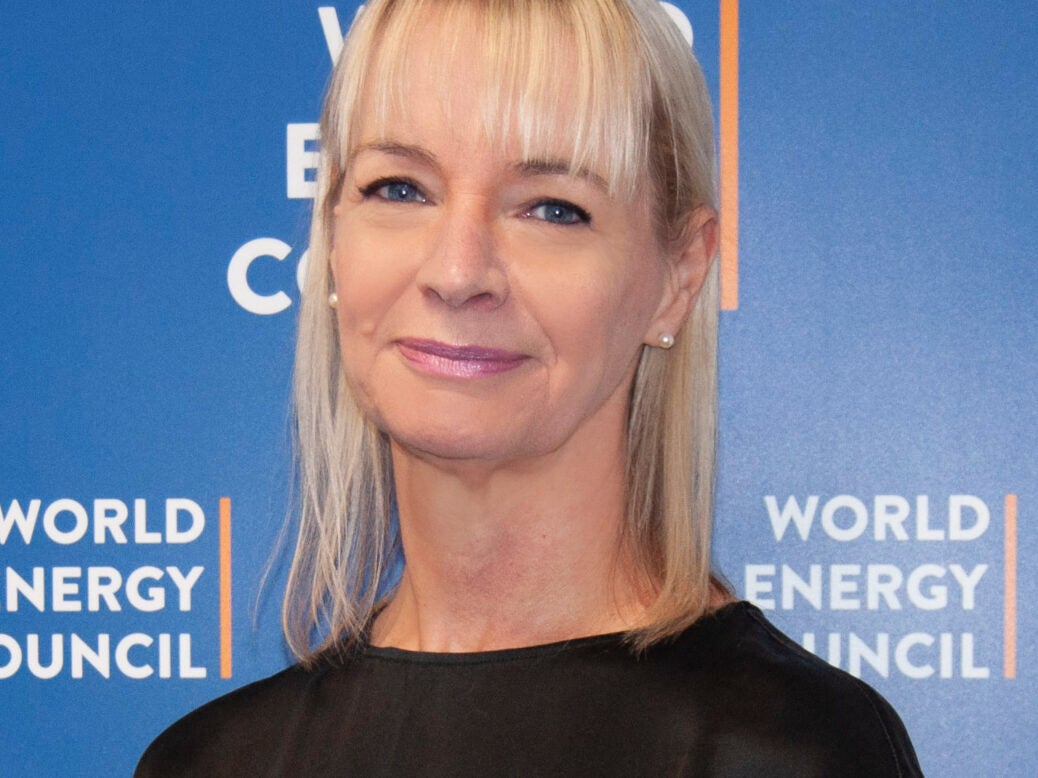 Dr Angela Wilkinson