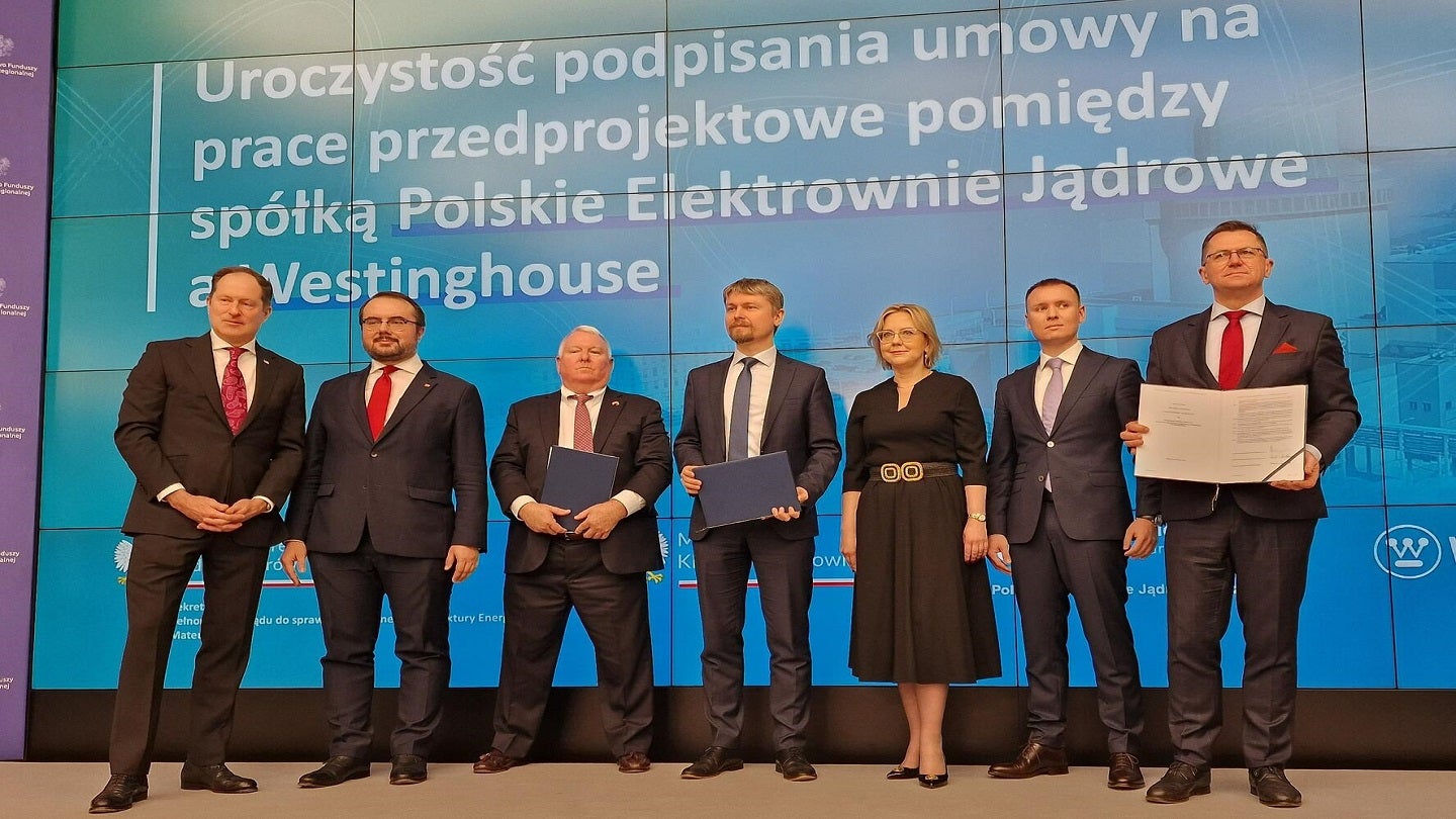 Westinghouse i PEJ uruchamiają program jądrowy w Polsce