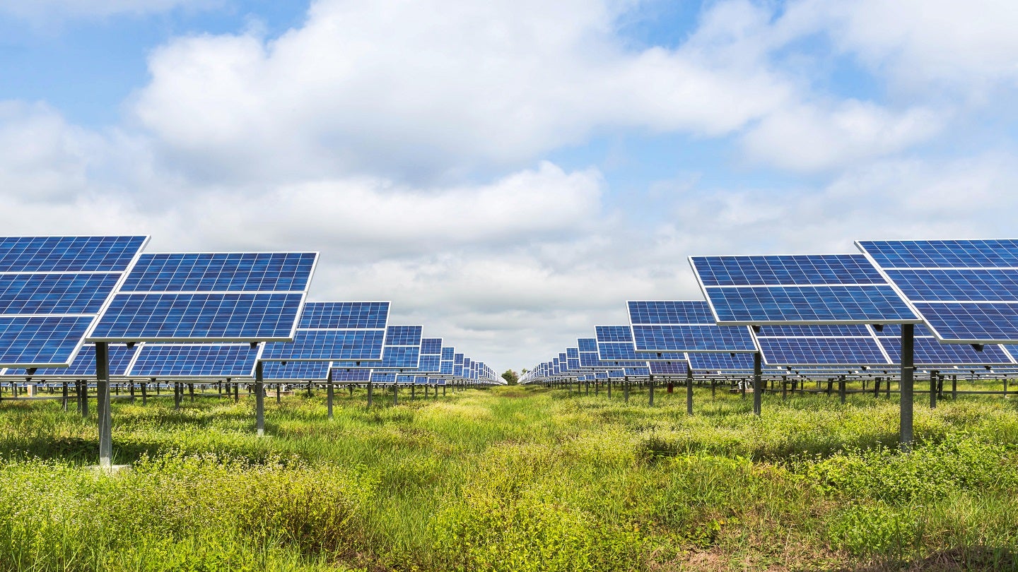 Green Genius e Eiffel formano una joint venture per un parco solare da 500 MW in Italia
