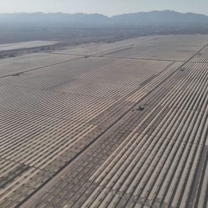 Featured Image-Manah I Solar Power Plant