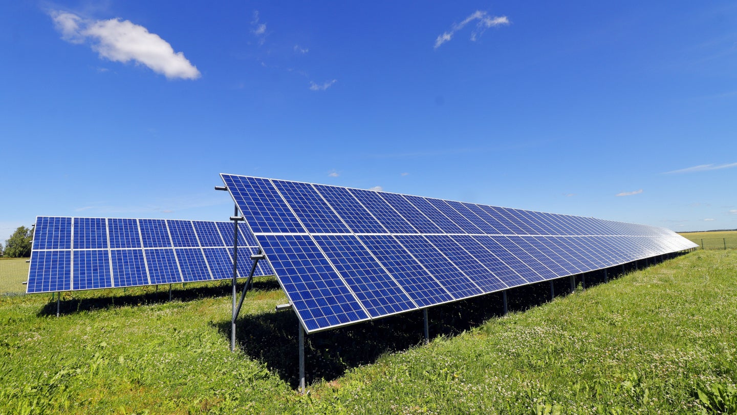 HOW DOES SOLAR WORK WITH PGE visual data 5