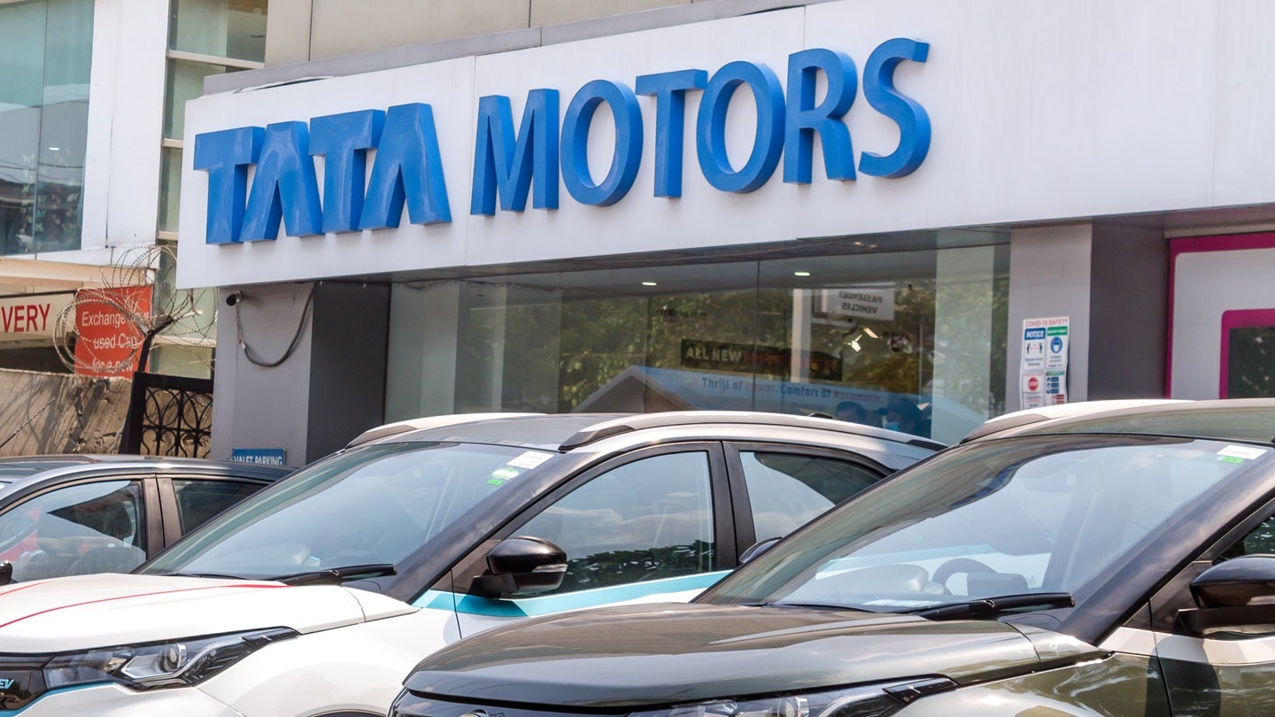 Tata Motors, Tata Power sign PPA for 131MW wind-solar hybrid project