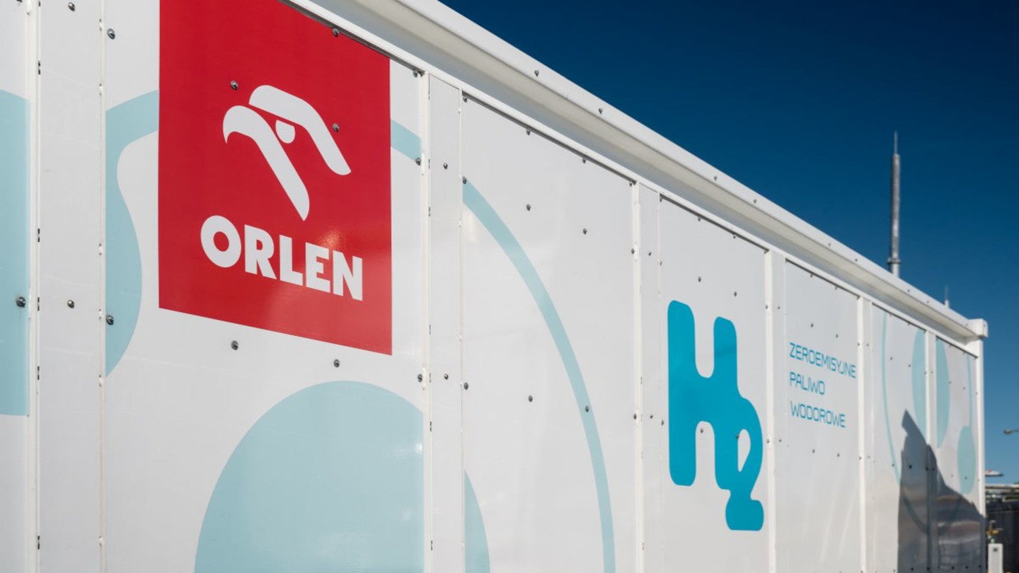 ORLEN's Ambitious Hydrogen Initiative Secures Funding for Renewable Hydrogen Projects