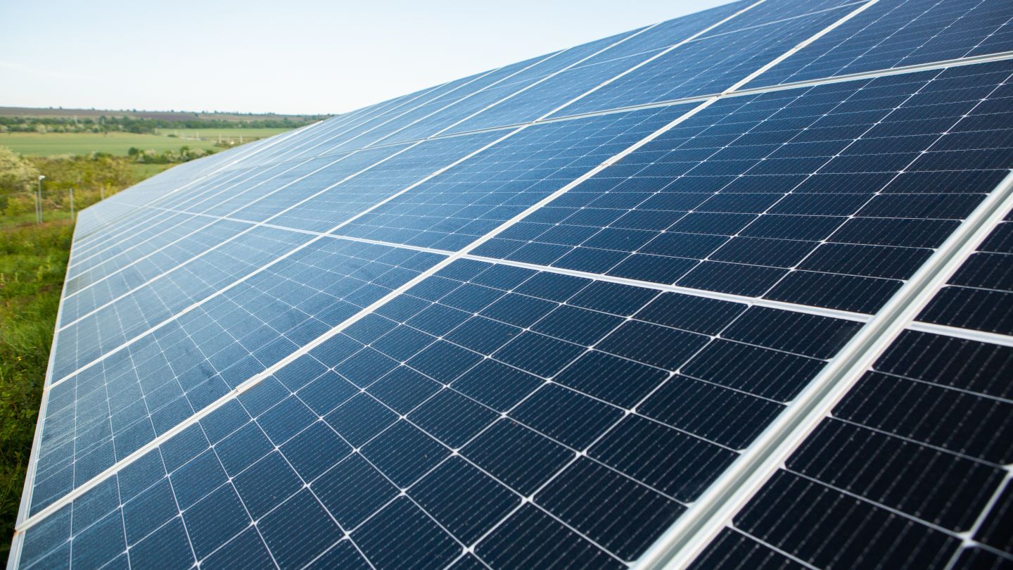 EDF and others achieve financial close on two solar projects in Saudi Arabia 