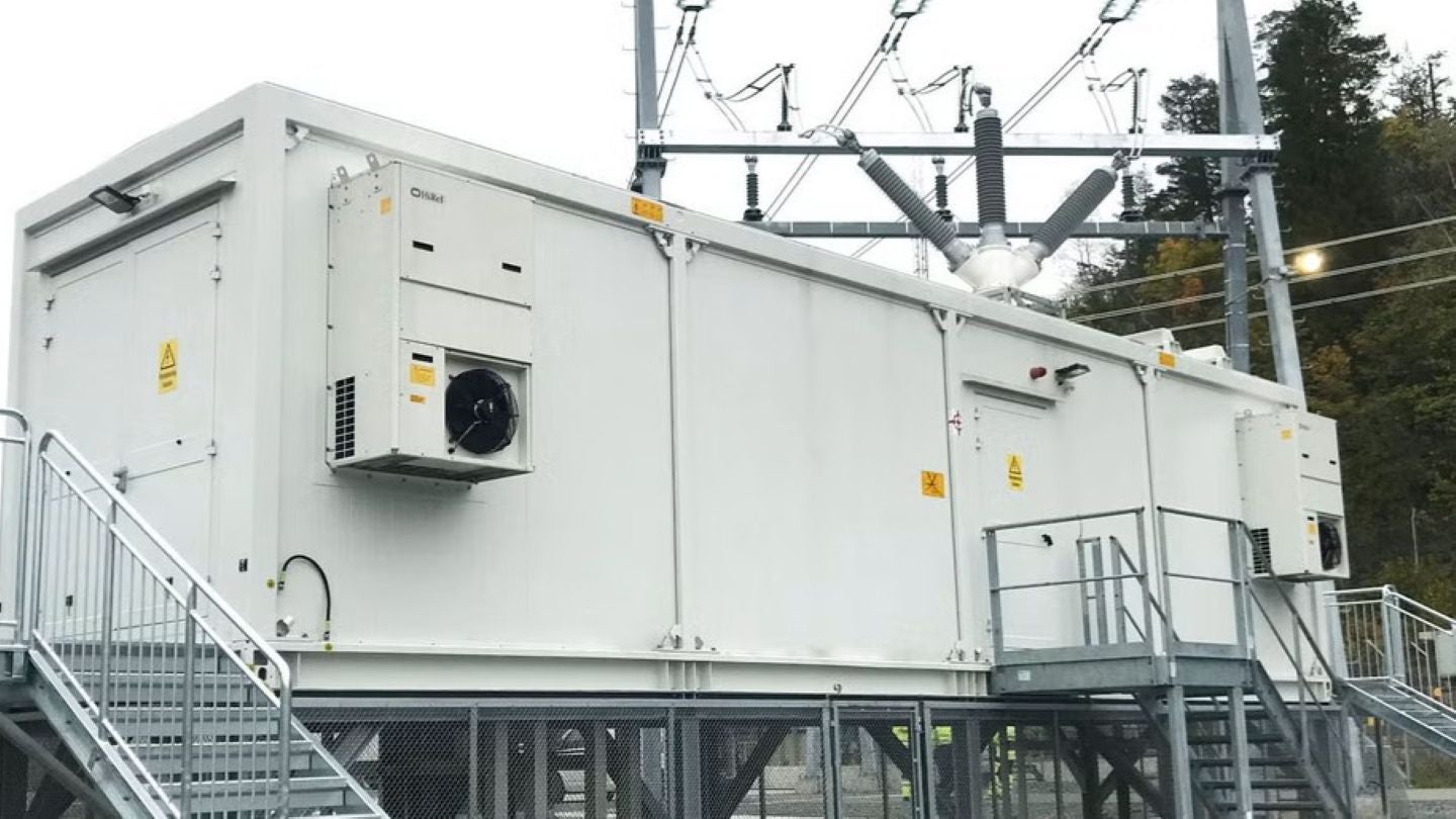 Hitachi Energy UK inks MoU with Omexom to speed up grid connections in UK