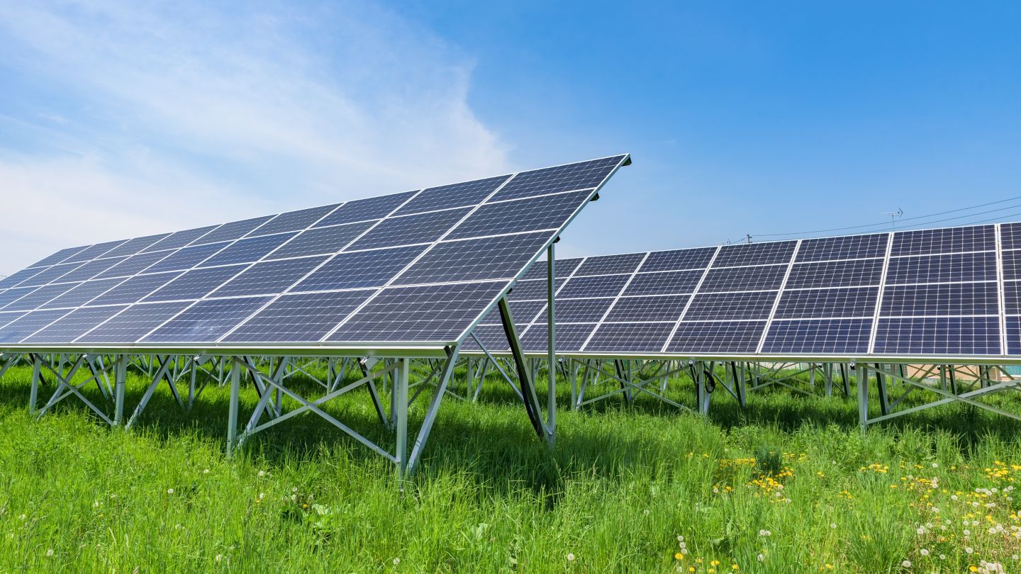 Schroders Greencoat to buy 283MWp solar portfolio from METLEN