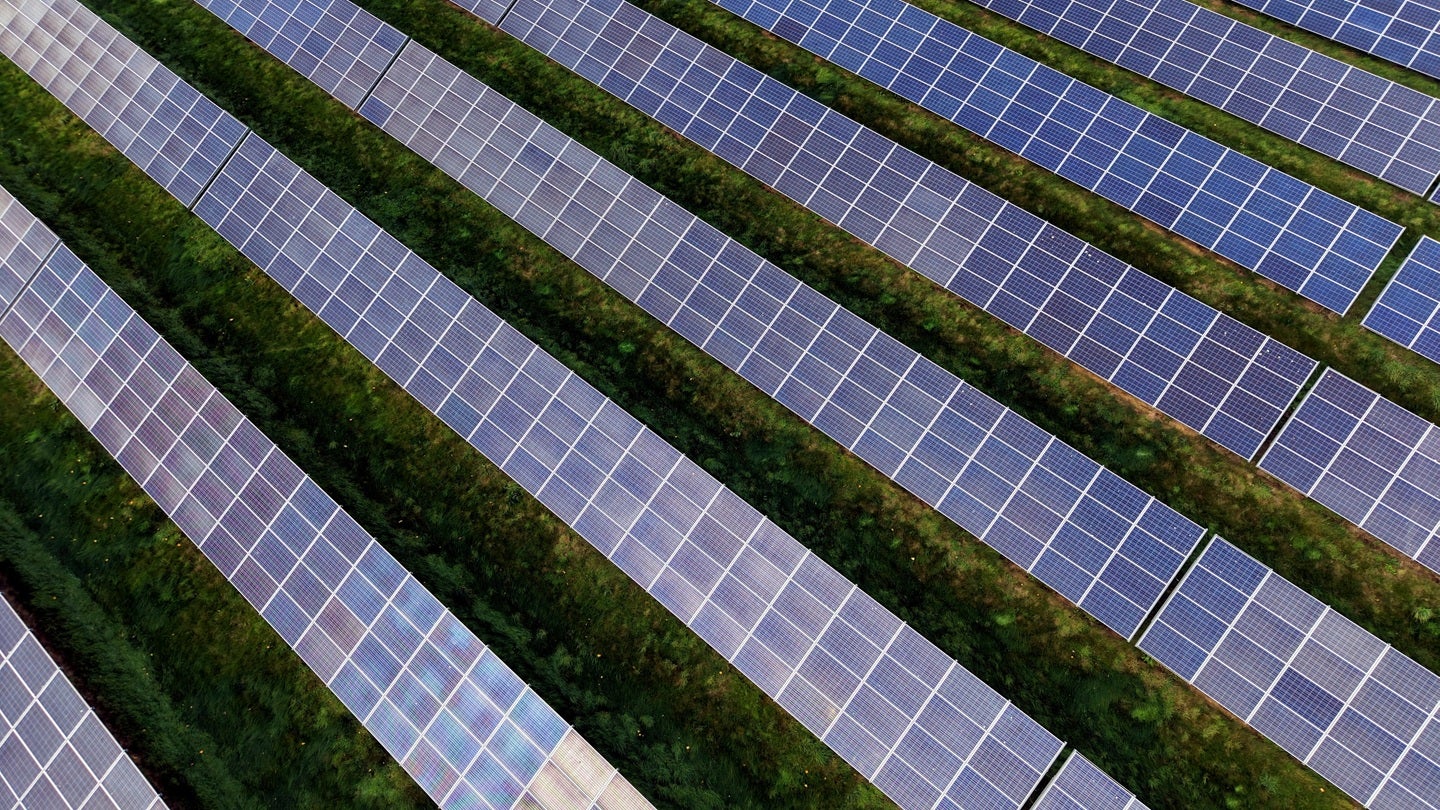 Axpo launches 200MWp Vilecha solar complex in Spain