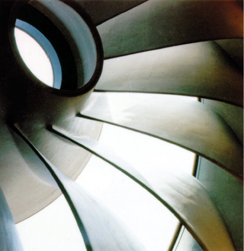 Francis hydro turbine